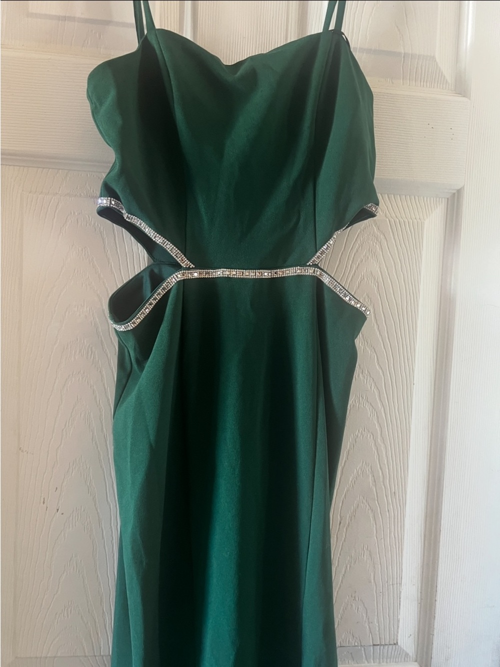 Emerald Green Spaghetti-Strap Prom Dress with Crystal Waist Trim
